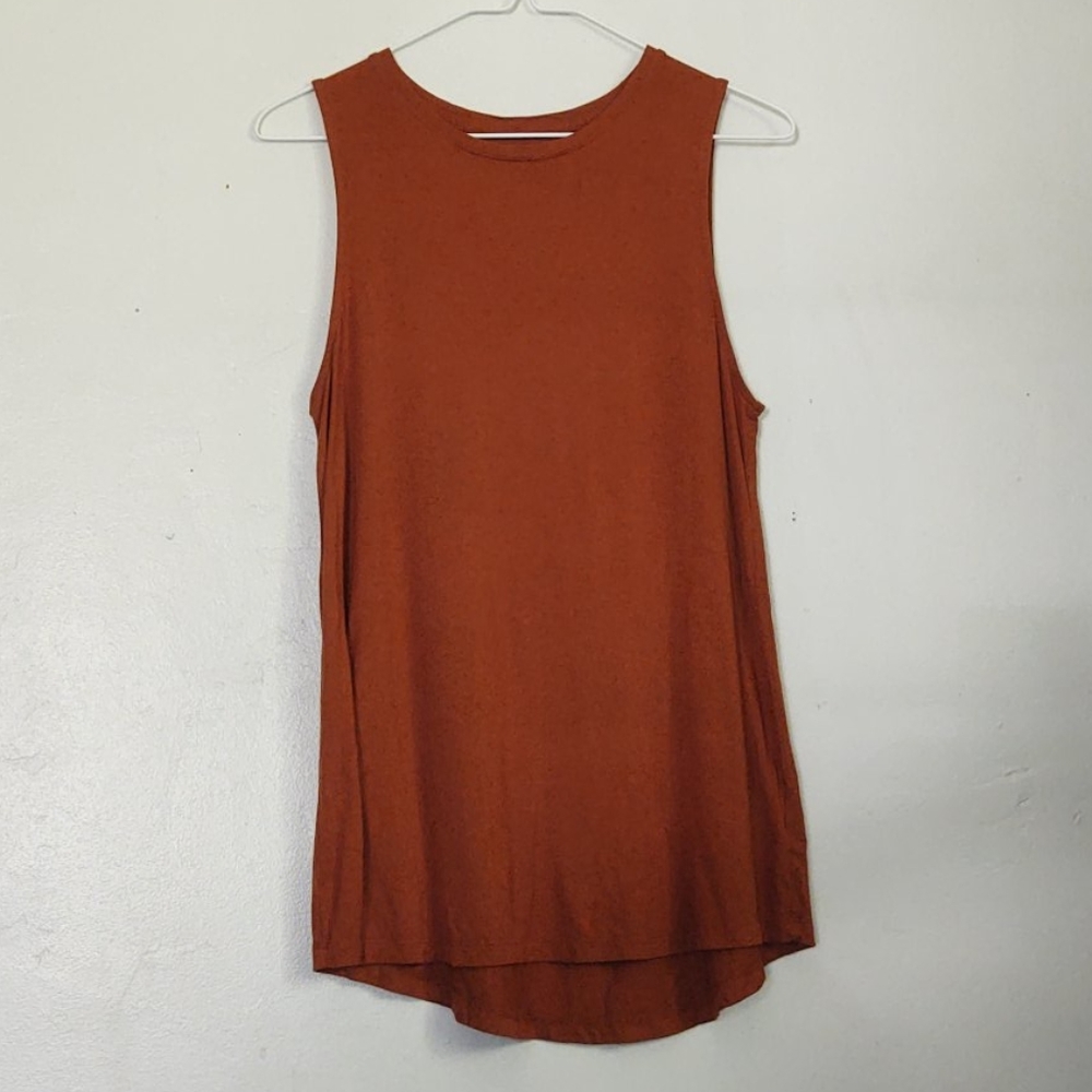 A new day Rust color sleeveless swing top sz S